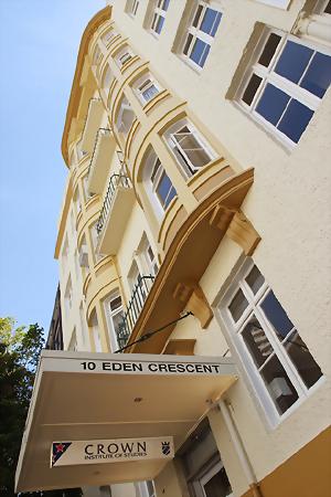 Crown Institute 皇冠英語學院