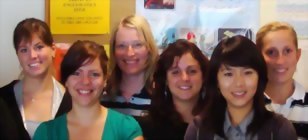 Dominion English Schools 多明尼英語學校