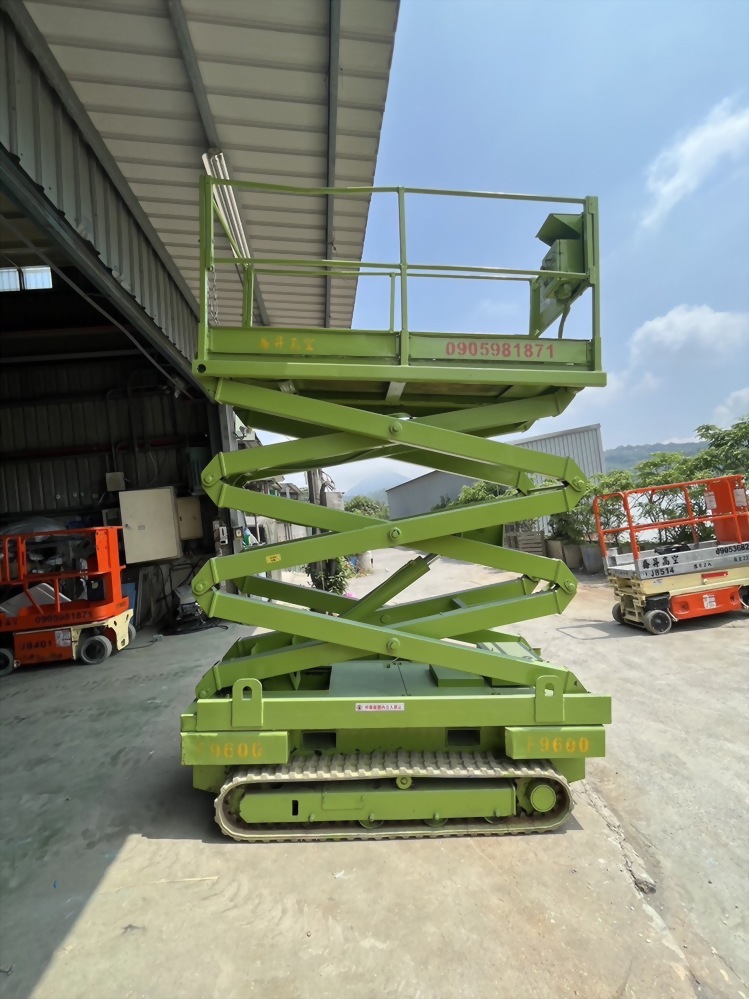 6米-履帶式剪刀