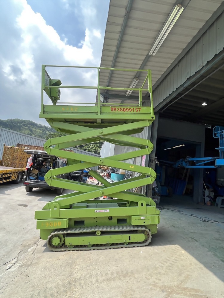 6米-履帶式剪刀