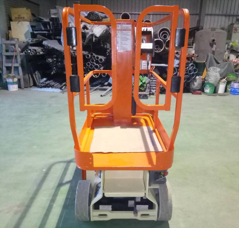 4米-單柱式高空作業車