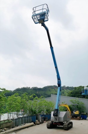 9米-履帶曲臂式高空作業車