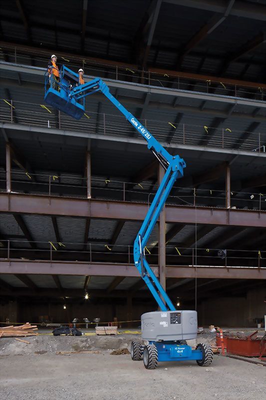 14M - 輪式曲臂式高空作業車(柴油車4WD)