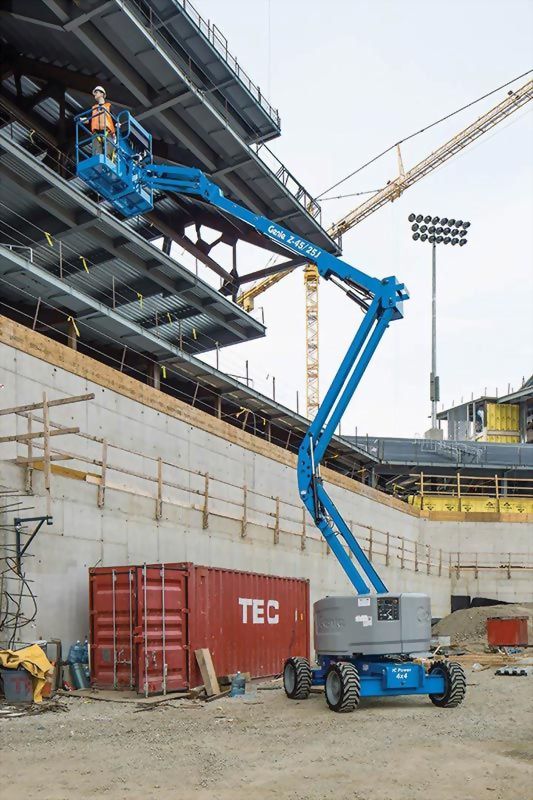 14M - 輪式曲臂式高空作業車(柴油車4WD)