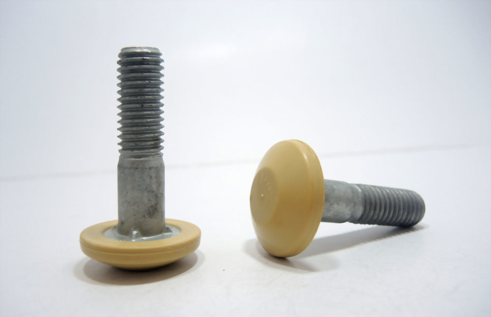 Silo bolts with four fin
