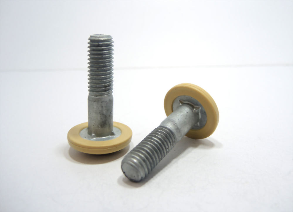 Silo bolts with four fin