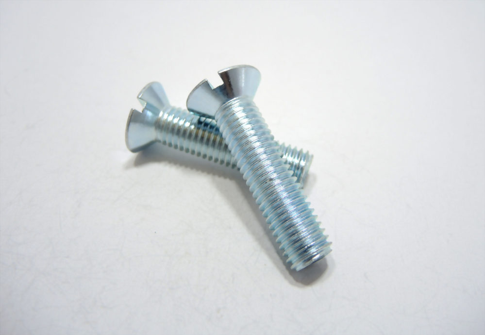 Machine screw