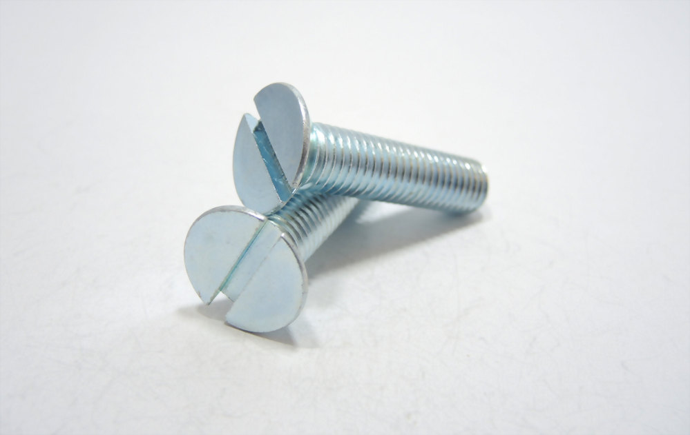 Machine screw