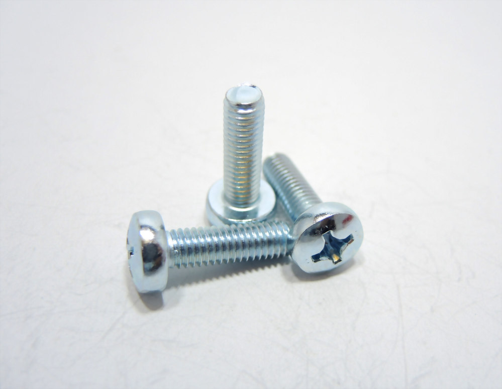 Machine screw