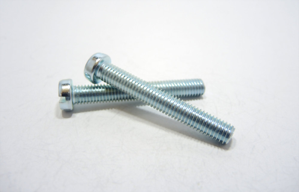 Machine screw