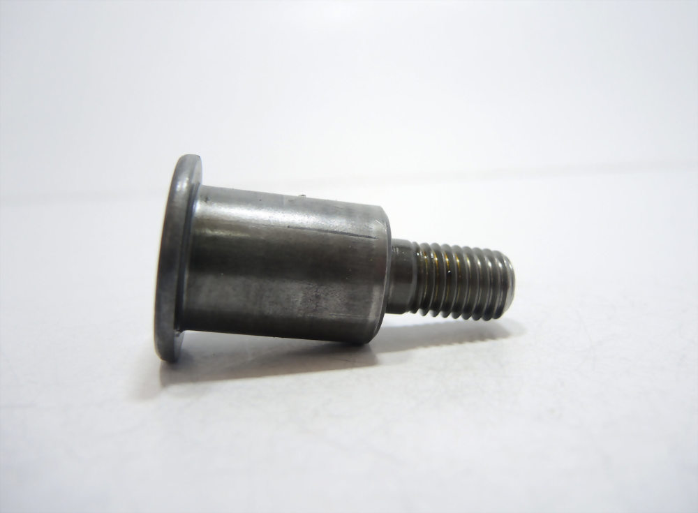 02 Customized Screws