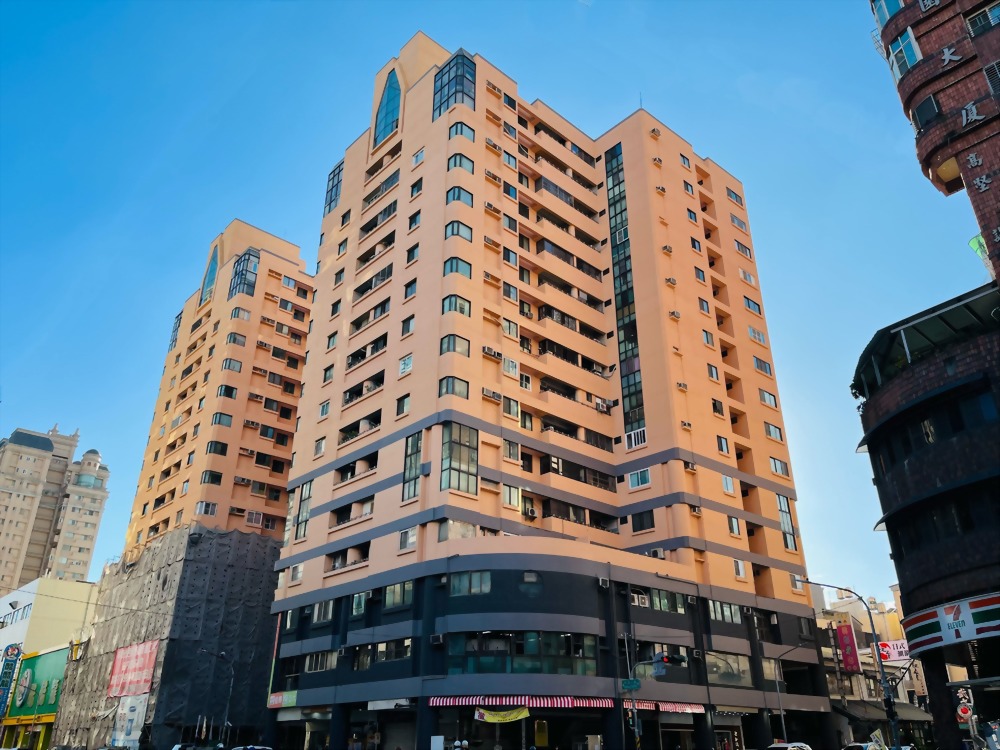 高雄鑽石雙星大廈