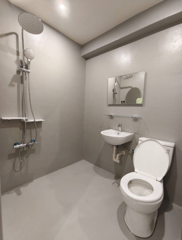 浴廁-仿清水模塗料(無縫塗料)