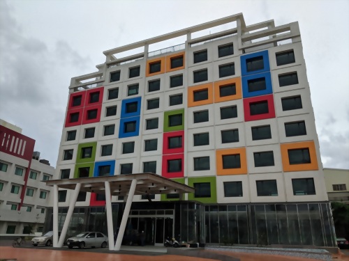 台南市南科贊美酒店