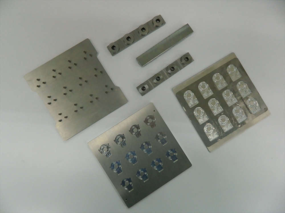 微型風扇零件貼合模具