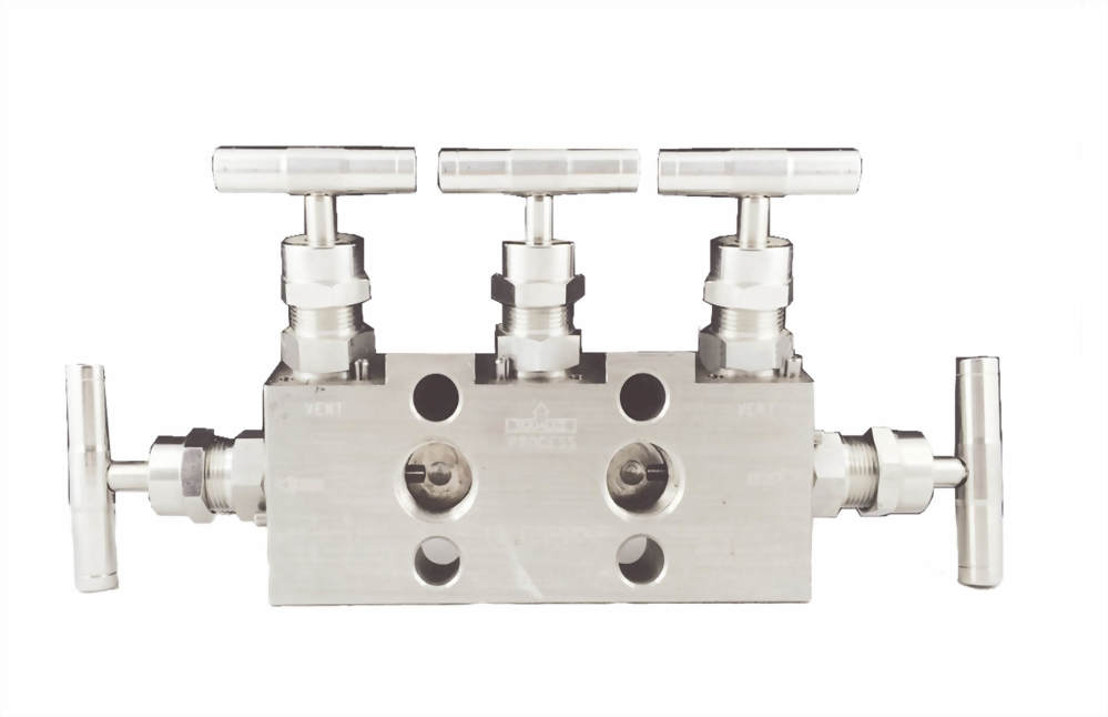 Five-way valve