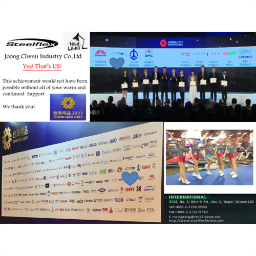 Yes! That’s US! The Steelflex attends the award ceremony.
