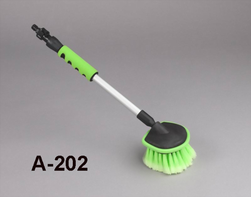 Flow-Thru Car Cleaning Brush A-202