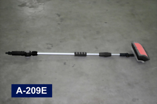 Telescopic Flow-Thru Car Cleaning Brush W/Soap Dispenser