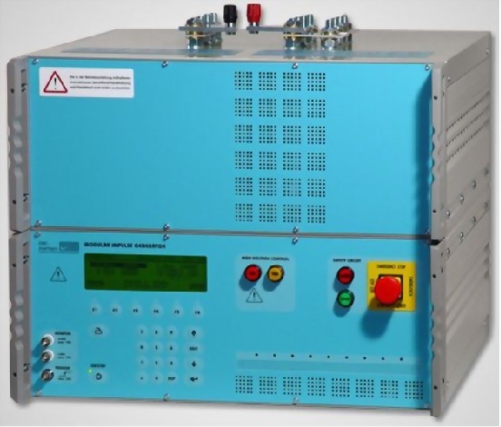 24kA 8/20µs,10/1000µs 電流脈衝測試器  IEC61643-1
