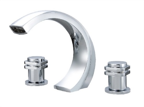 Wasserhahn / Wasserhahn - Wannenhahn / Wasserhahn