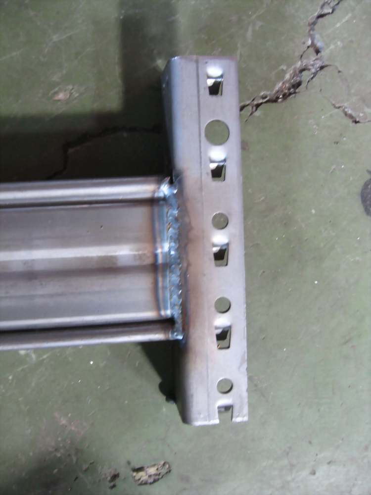 CO24槍立焊（焊倉儲架跨樑）