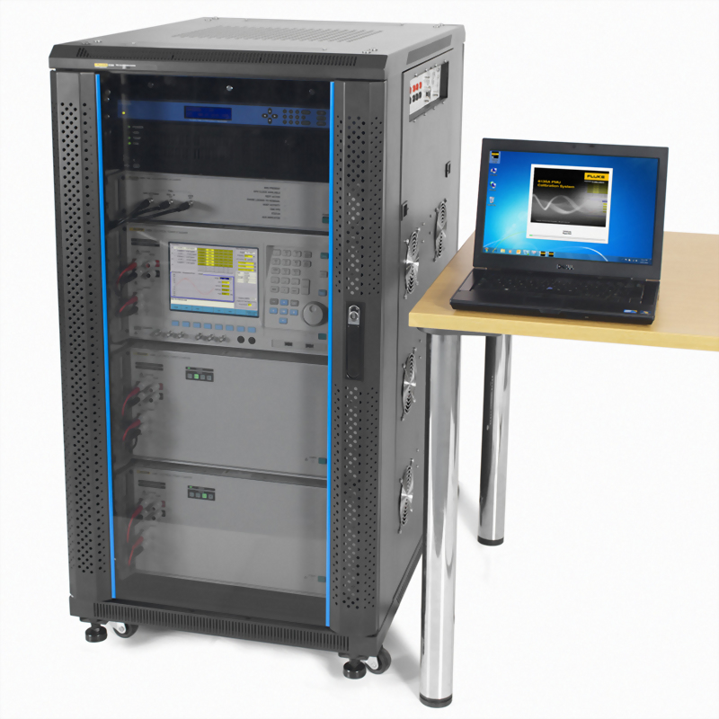 FLUKE_Phasor_Measurement_Unit_Calibration_System_6135A_PMUCAL_3