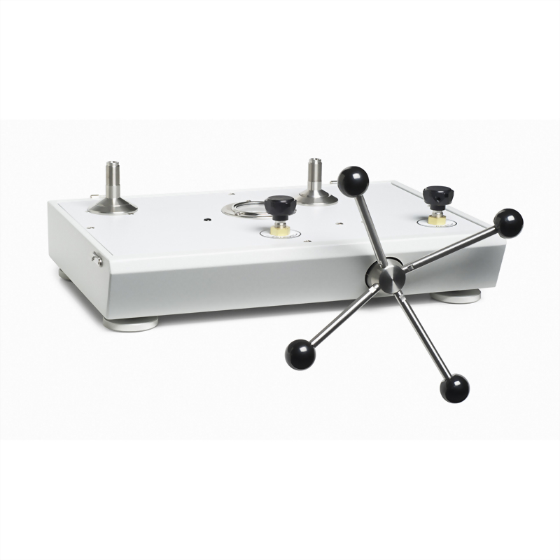 FLUKE_Pneumatic_Pressure_Comparator_P5513_2