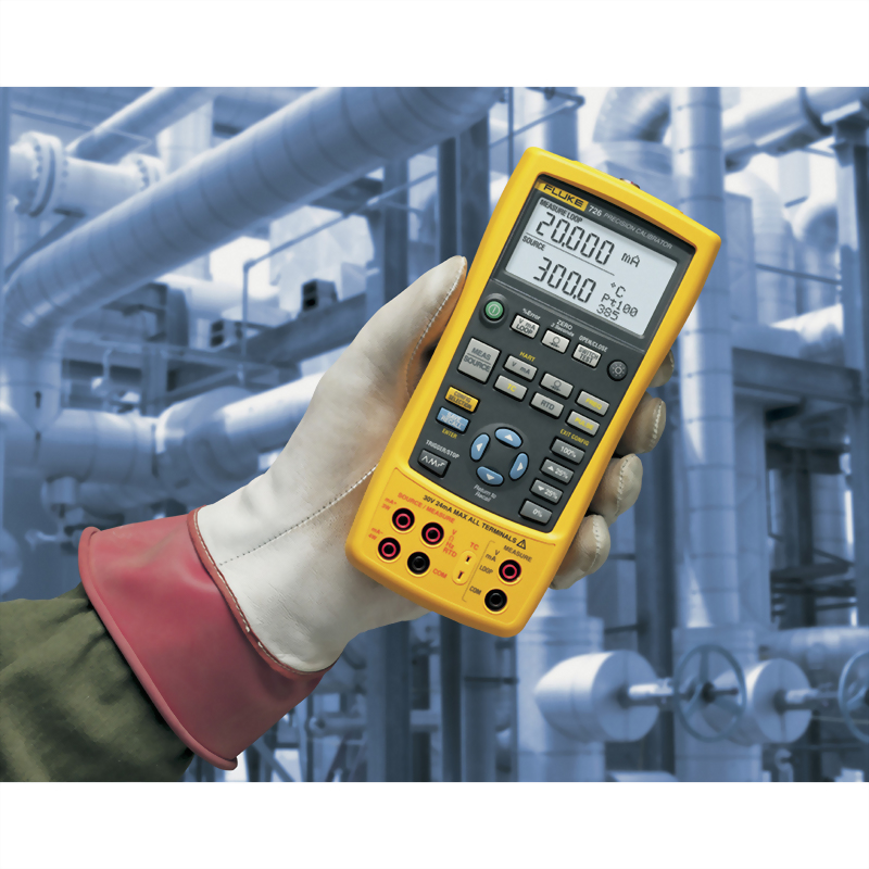 Precision_Multifunction_Calibrators_FLUKE_726_2