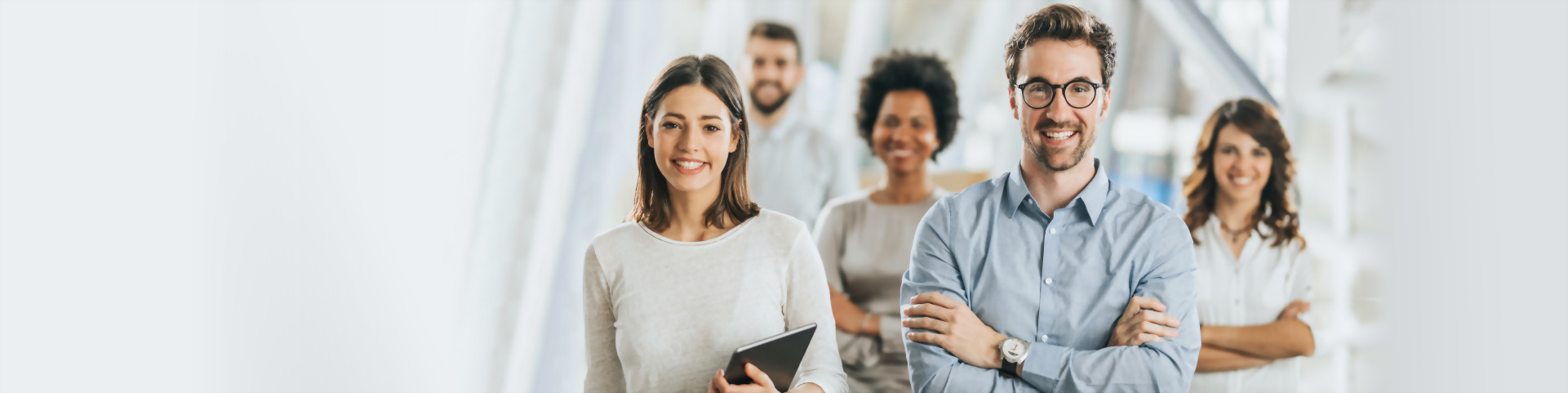 關於亞郁 關於亞郁