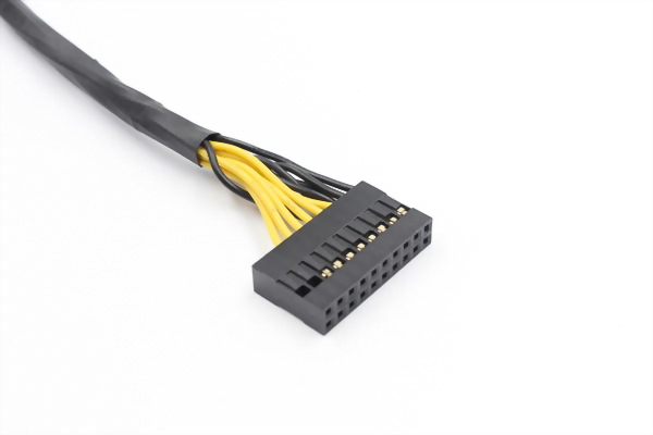 PCB 连接器