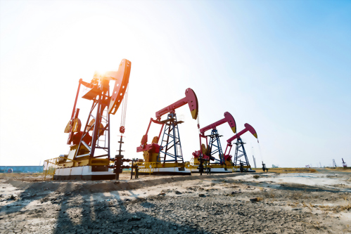 Oil Field Integrates Solar-Powered Surveillance System with Cincoze DI-1000