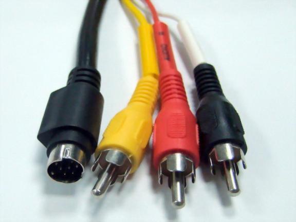 8P Mini Din Plug - 3xRCA Plugs