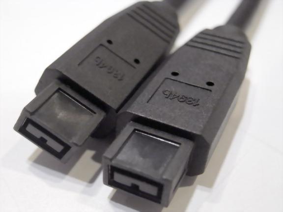 IEEE 1394b 9P male to 9P male FireWire 800 - FireWire 800 cable