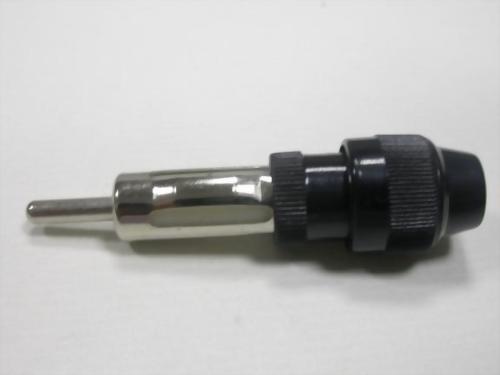 ANTENNA PLUG