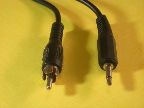 3.5MM MONO PLUG-RCA PLUG