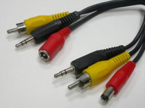 2.5MM DC PLUG+RCA PLUG+3.5MM ST.PLUG TO 2.5MM DC JACK+RCA PLUG+3.5MM ST.PLUG