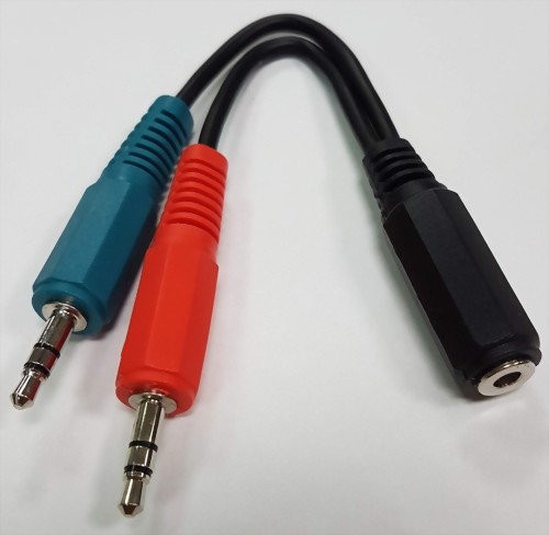 3.5mm 4P Jack-2x3.5mm Stereo Plugs