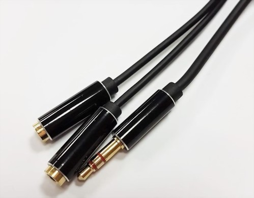 3.5mm Stereo Plug-2*3.5mm Stereo Jacks