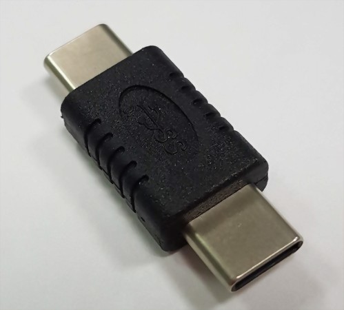 USB C Male to USB C Male Adaptor