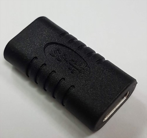 USB C Female to USB C Female Adaptor