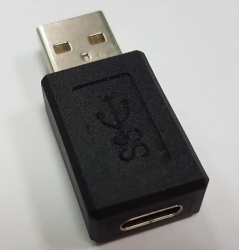 USB C Female to USB2.0 Male Adaptor USB C Female to USB2.0 Male Adaptor