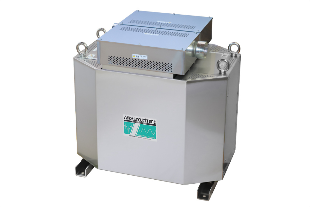 雜訊遮斷變壓器(三相電源)