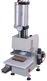 空壓型裁切機-3噸