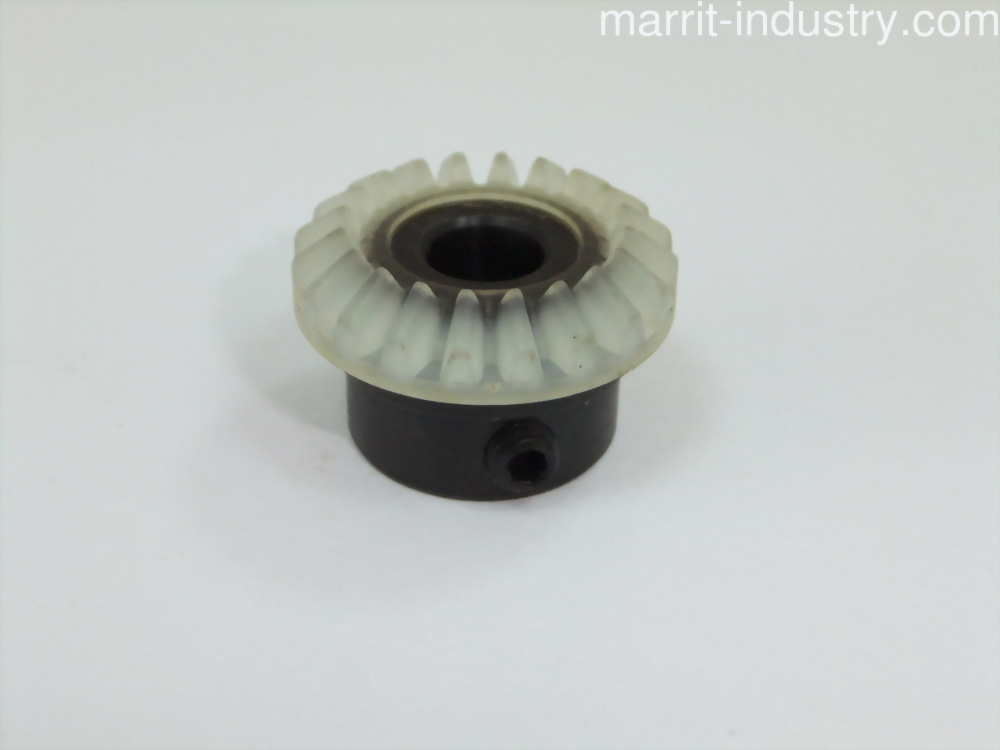 BOTTOM SHAFT VERTICAL GEAR, SINGER #174204