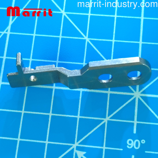 #91-046 497-04/002  FEED DOG B FOR PFAFF 335-17 SEWING MACHINE PARTS