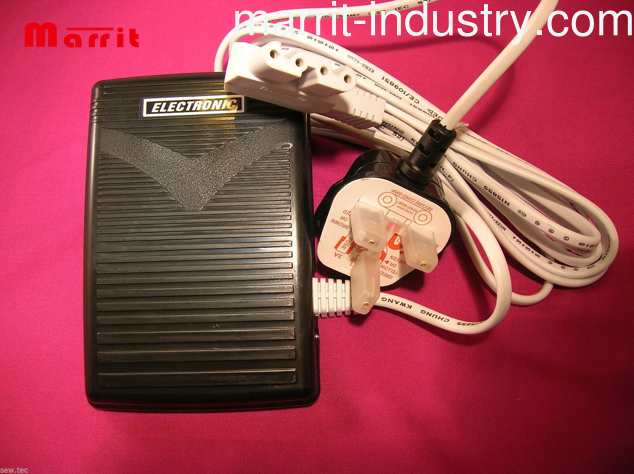 #FCD-325.213.14 FOOT CONTROL & CORD 110/120V FOR BERNINA