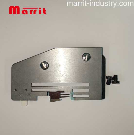 #B10302 NEEDLE PLATE SET SEWING MACHINE PART