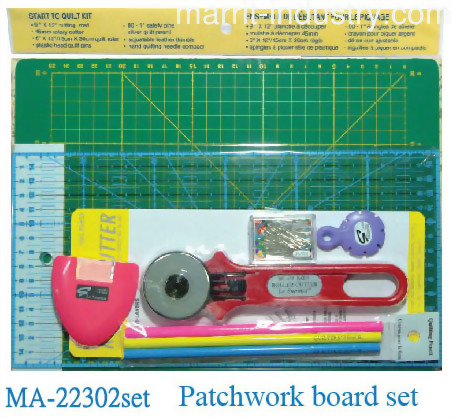 Non-Slip Iron Ruler