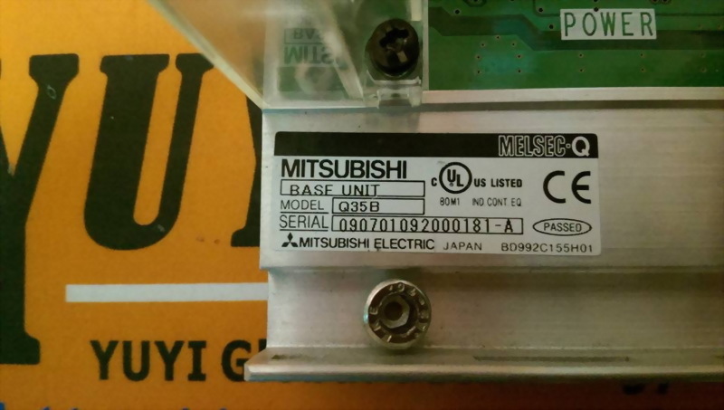 Mitsubishi Q35B PLC plaque arrière 